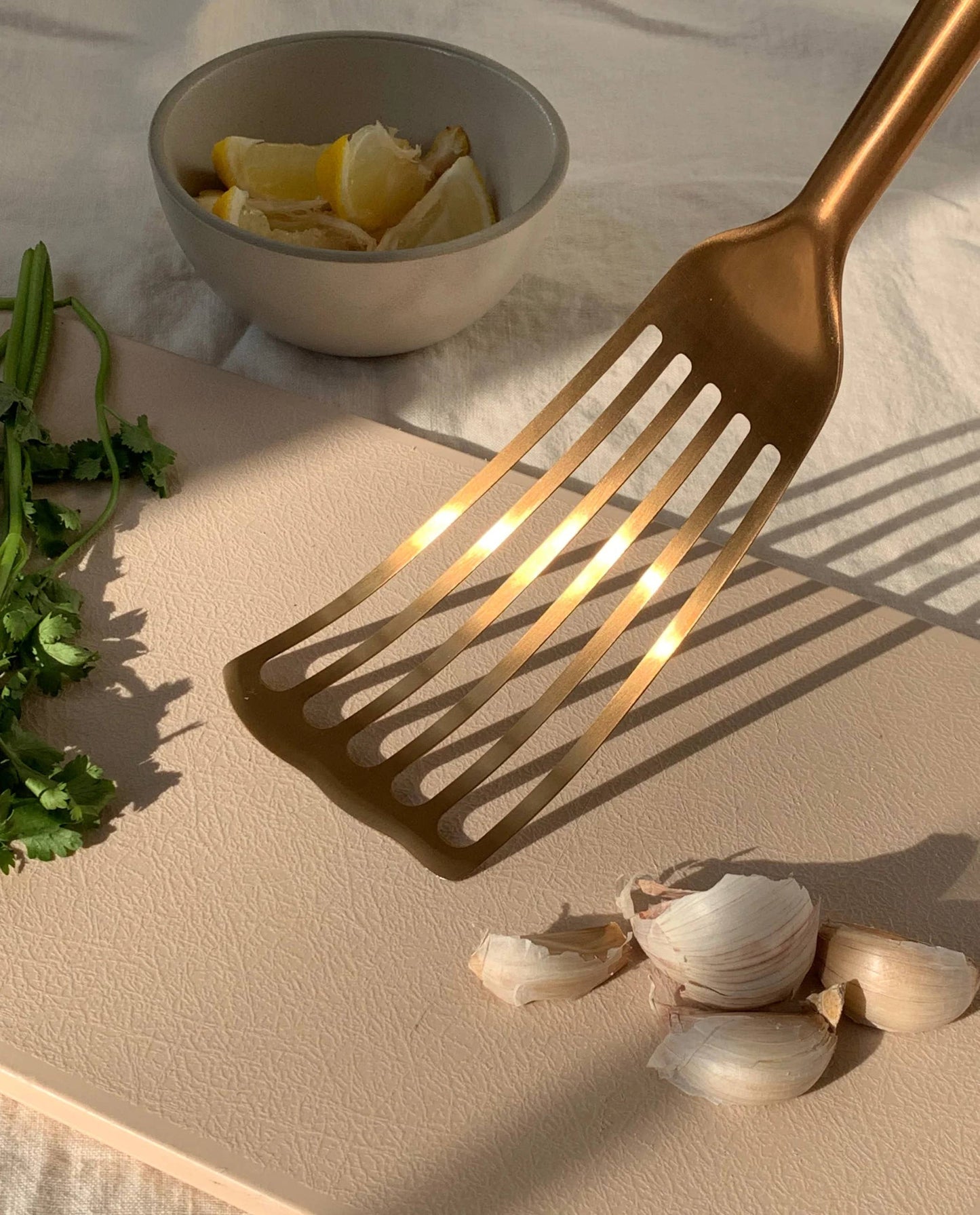 The Fish Spatula