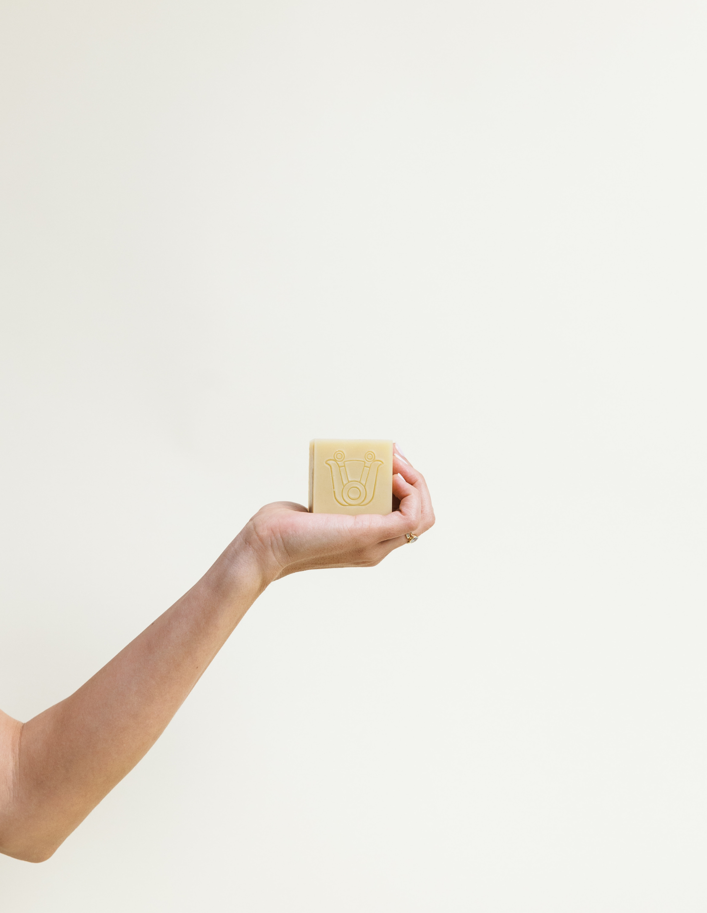 MELLOW - Soothing Colloidal Oats + Chamomile Soap