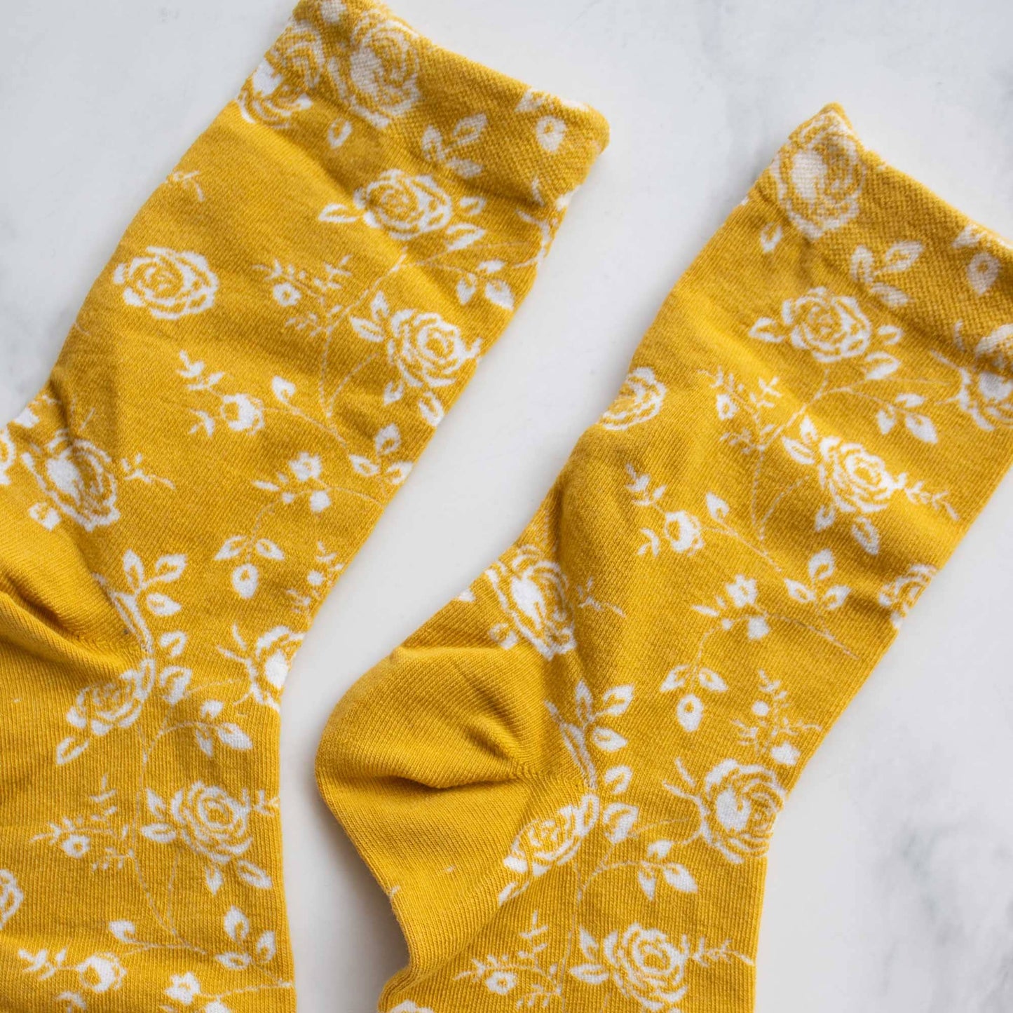 Antique Rose Garden Casual Socks